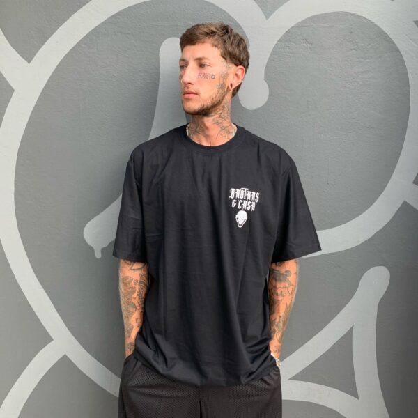 WhatsApp Image 2025-03-13 at 20.36.31 Camiseta Brothas and Cash