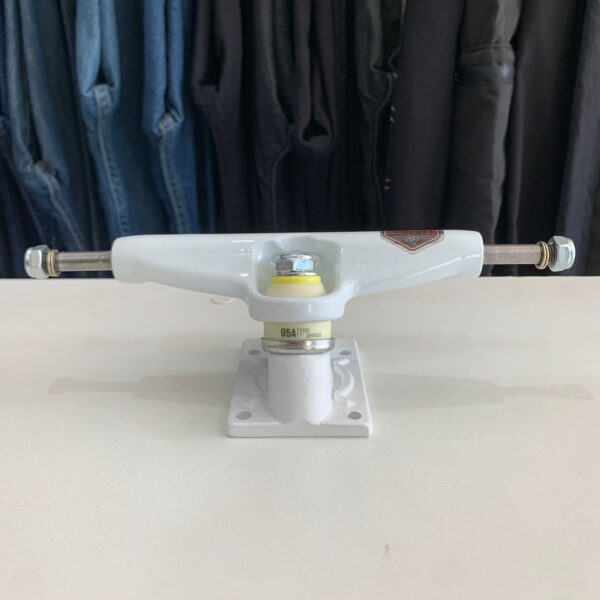 WhatsApp Image 2025-08-28 at 15.41.14 (2) Truck Intruder Pro Series 2 Mid 149mm