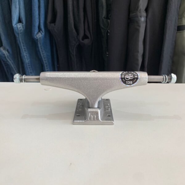 Truck Royal Inverted 139mm