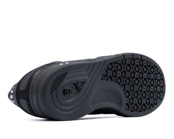 WhatsApp Image 2025-10-20 at 11.15.33 Tênis Ous Fluente GTX Prt Branco Preto Essencial
