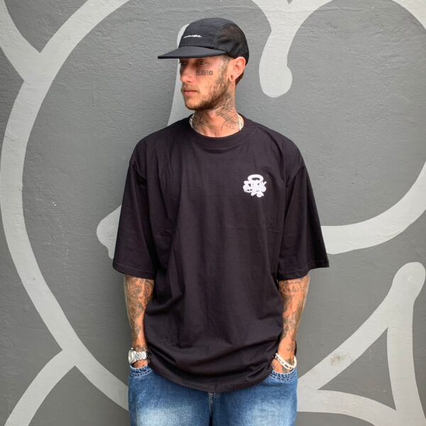 Camiseta Fire Apparel Oversized Fat Cap Tag