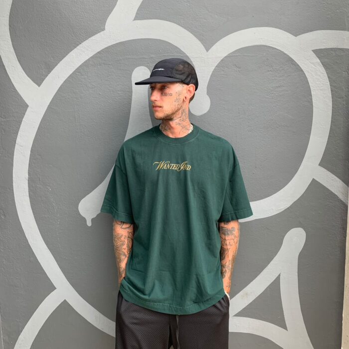 WhatsApp Image 2026-02-10 at 10.32.48 Camiseta Oversized Wanted