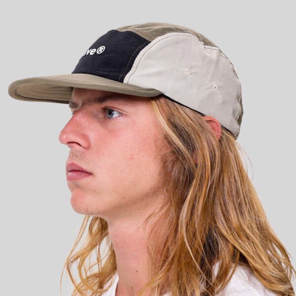 Boné Five Panel A live
