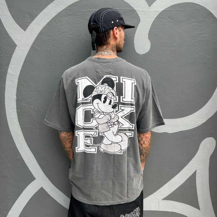 WhatsApp Image 2026-08-05 at 10.54.29 (1) Camiseta High X Disney Mickey
