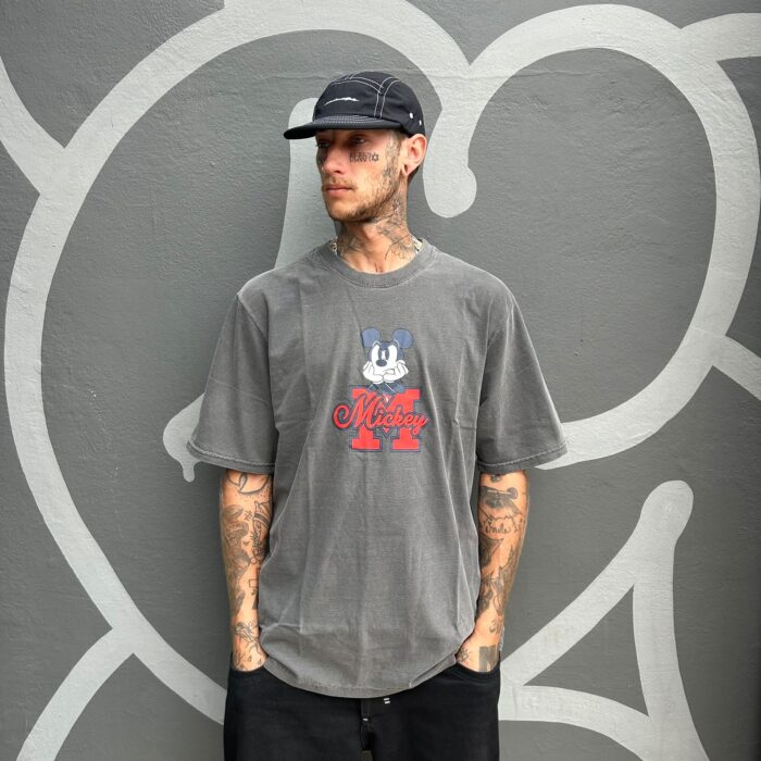 WhatsApp Image 2026-08-05 at 10.54.29 Camiseta High X Disney Mickey