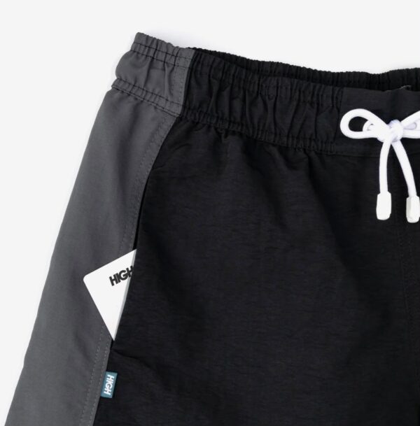 Short High Runner Black