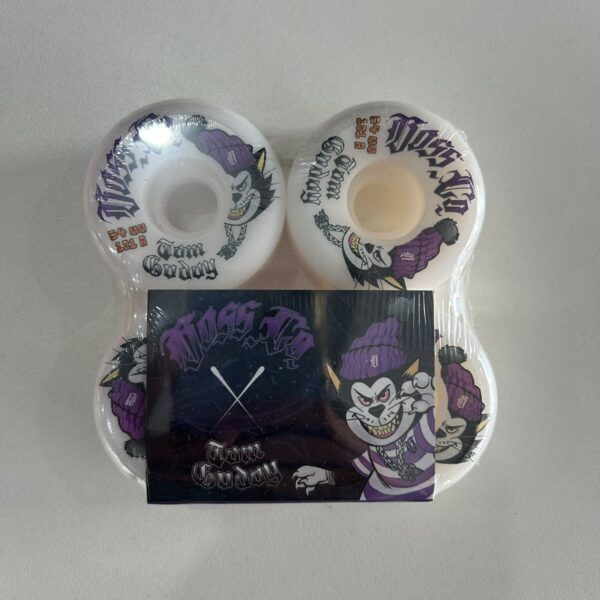 WhatsApp Image 2026-08-20 at 17.08.36 (4) Roda Boss co. Skate Pro Model Tom Godoy 54MM 101A